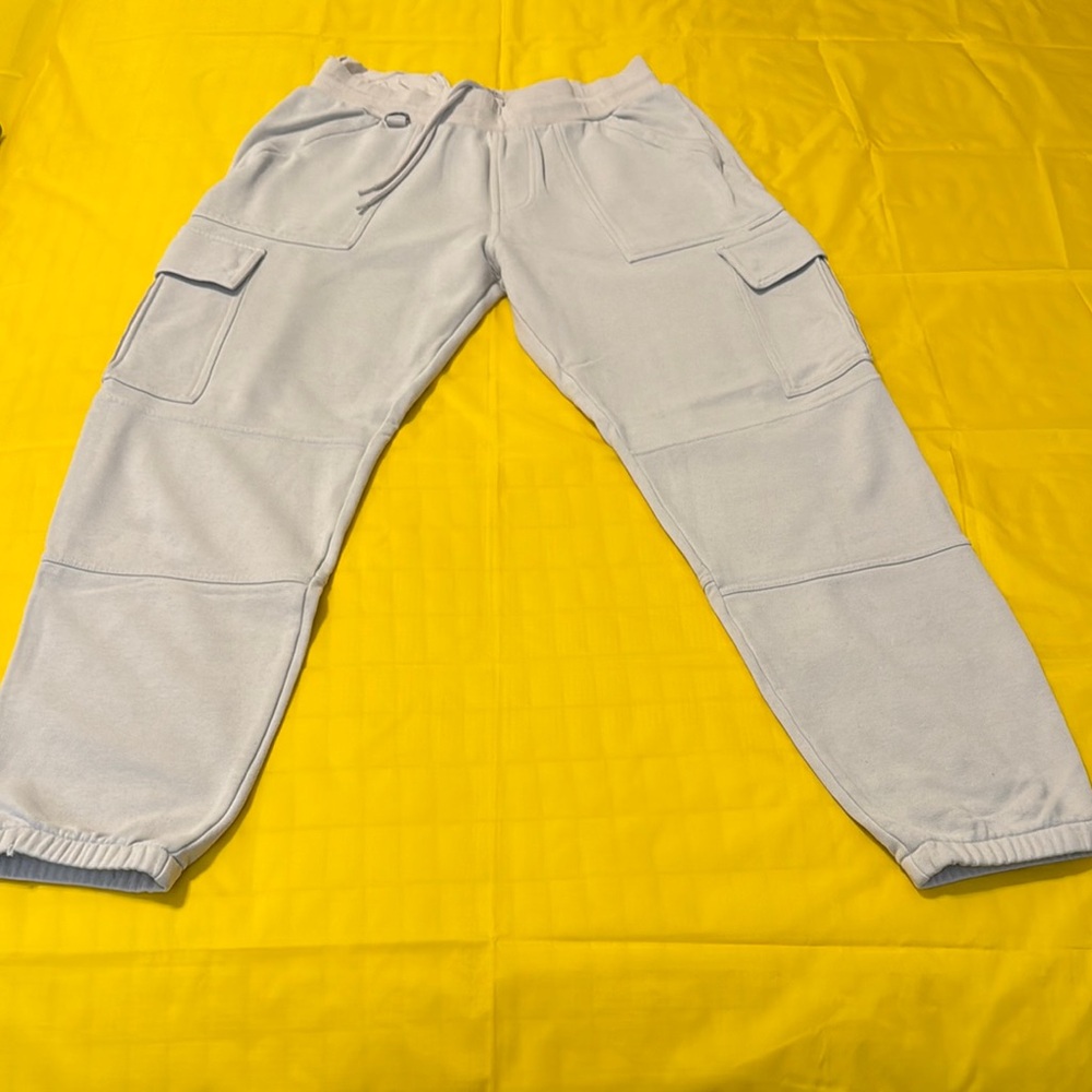 ALO Yoga Light Gray Men's Cargo Pants